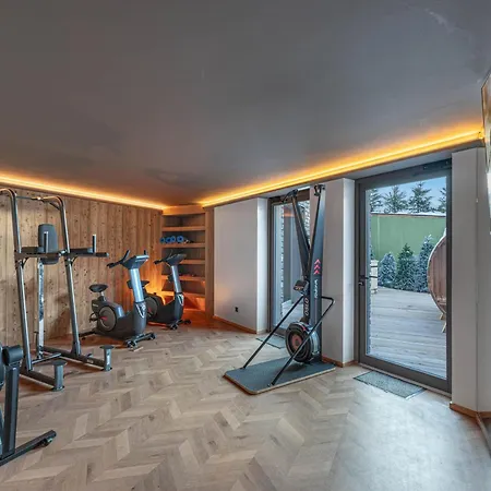 Apartment Luxueux Neuf A 1850 - Ski-in/ski-out, Piscine, Spa, 3 + Coin Montagne - Fr-1-564-110 *